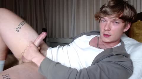 Snapshot of hercules__ chatting on 16, 12, 2024 Gregblonde  Alextattoo online show from 16, 12, 2024