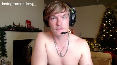 Snapshot of hercules__ chatting on 9, 1, 2025 Gregblonde  Alextattoo online show from 9, 1, 2025