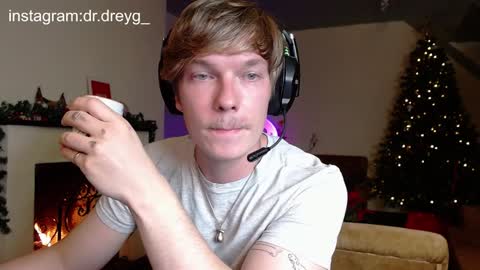 Snapshot of hercules__ chatting on 10, 1, 2025 Gregblonde  Alextattoo online show from 10, 1, 2025