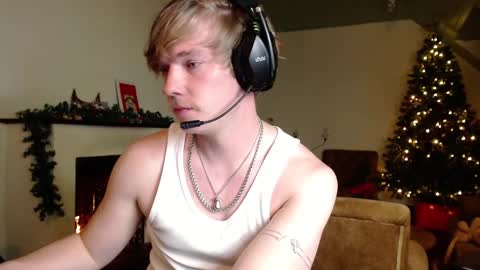 Snapshot of hercules__ chatting on 13, 1, 2025 Gregblonde  Alextattoo online show from 13, 1, 2025