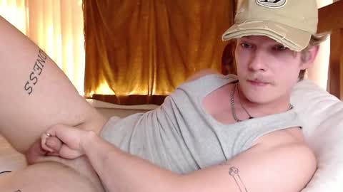 Snapshot of hercules__ chatting on 28, 1, 2025 Gregblonde  Alextattoo online show from 28, 1, 2025