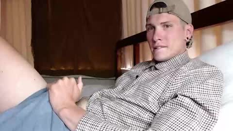 Snapshot of hercules__ chatting on 11, 2, 2025 Gregblonde  Alextattoo online show from 11, 2, 2025