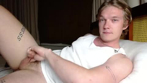 Snapshot of hercules__ chatting on 17, 2, 2025 Gregblonde  Alextattoo online show from 17, 2, 2025