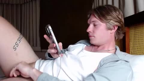 Snapshot of hercules__ chatting on 21, 2, 2025 Gregblonde  Alextattoo online show from 21, 2, 2025