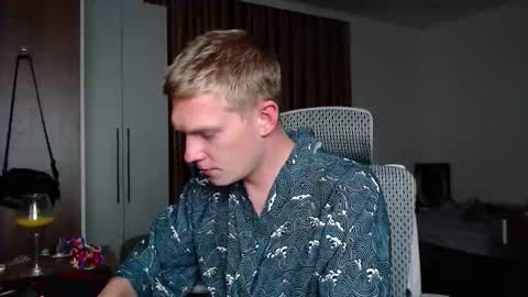 Snapshot of hercules__ chatting on 15, 9, 2025 Gregblonde  Alextattoo online show from 15, 9, 2025