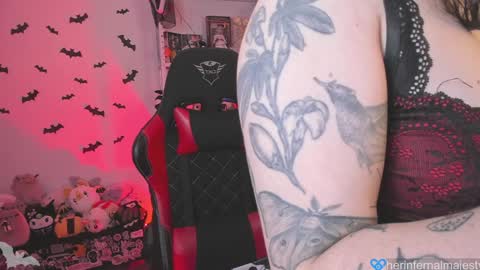 Snapshot of herinfernalmajesty chatting on 8, 1, 2025 Marie online show from 8, 1, 2025