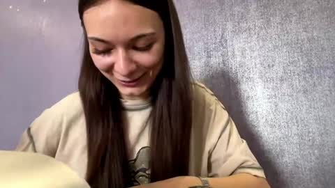 Lina online show from 1, 5, 2026