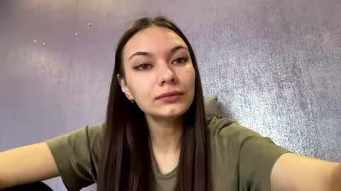 Lina online show from 3, 5, 2026