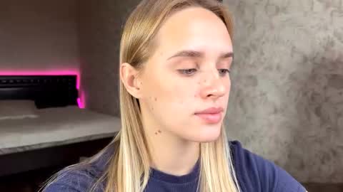Sylvia online show from 21, 10, 2025