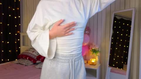 Snapshot of herminasouth chatting on 7, 4, 2026 Nicole online show from 7, 4, 2026