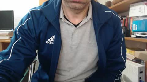 hero0111 online show from 12, 9, 2025