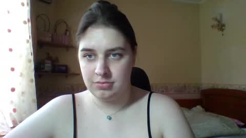 hess_luna_ online show from 14, 5, 2026