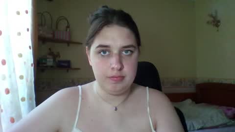 hess_luna_ online show from 26, 6, 2026