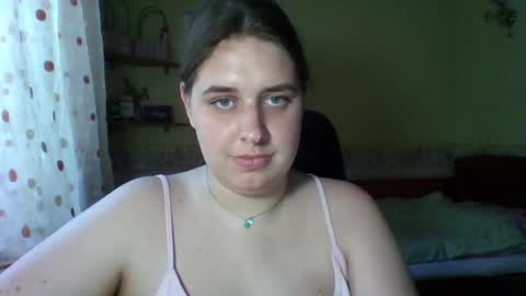 hess_luna_ online show from 29, 6, 2026