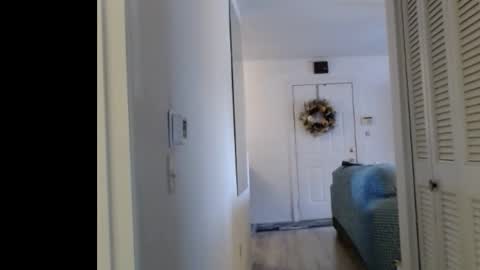 Snapshot of hevin69 chatting on 15, 12, 2025 hevin69 online show from 15, 12, 2025