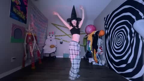 Snapshot of hexivu chatting on 19, 10, 2025 salem online show from 19, 10, 2025