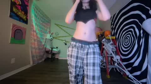 Snapshot of hexivu chatting on 24, 10, 2025 salem online show from 24, 10, 2025