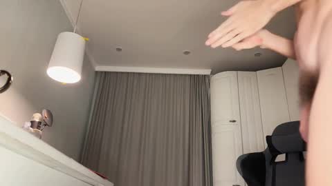 Arnold online show from 19, 11, 2025