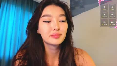 Snapshot of hey_herbal chatting on 26, 6, 2026 Audrey online show from 26, 6, 2026