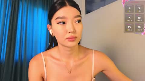 Snapshot of hey_herbal chatting on 5, 7, 2026 Audrey online show from 5, 7, 2026