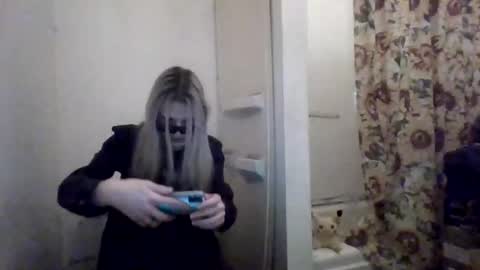 Snapshot of hey_mikky chatting on 11, 2, 2025 hey_mikky online show from 11, 2, 2025