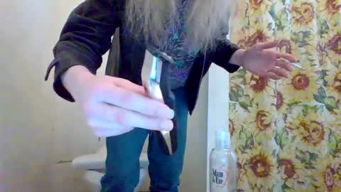 Snapshot of hey_mikky chatting on 6, 3, 2025 hey_mikky online show from 6, 3, 2025