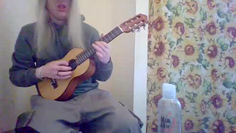 Snapshot of hey_mikky chatting on 12, 3, 2025 hey_mikky online show from 12, 3, 2025