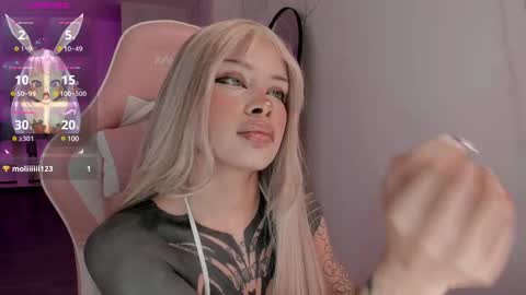 Snapshot of heybambino_ chatting on 14, 12, 2024 Bambi.....Help me get 100 likes in the satisfaction bar. online show from 14, 12, 2024