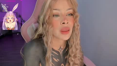 Snapshot of heybambino_ chatting on 7, 3, 2025 Bambi.....Help me get 100 likes in the satisfaction bar. online show from 7, 3, 2025