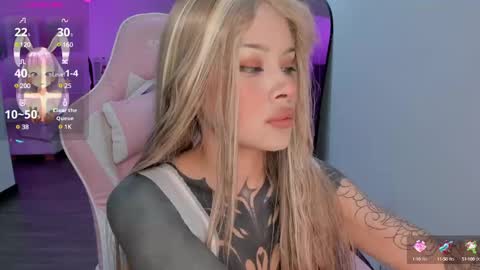 Snapshot of heybambino_ chatting on 10, 3, 2025 Bambi.....Help me get 100 likes in the satisfaction bar. online show from 10, 3, 2025