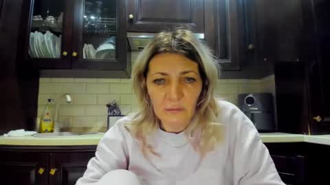 Snapshot of heyheygrey chatting on 30, 12, 2024 Heyheygrey online show from 30, 12, 2024
