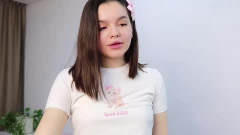 Laura online show from 5, 11, 2025