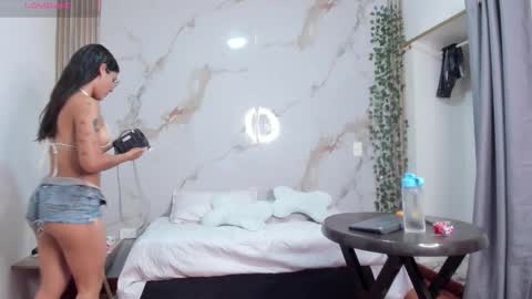 heyyo1808 online show from 5, 10, 2025