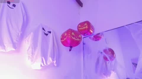 heyyo1808 online show from 21, 10, 2025