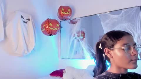 heyyo1808 online show from 22, 10, 2025