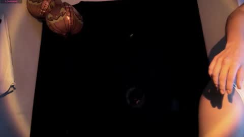 heyyo1808 online show from 27, 10, 2025