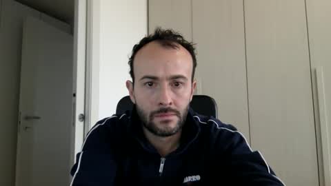 Snapshot of hhombre chatting on 13, 1, 2026 hhombre online show from 13, 1, 2026