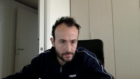 Snapshot of hhombre chatting on 15, 1, 2026 hhombre online show from 15, 1, 2026