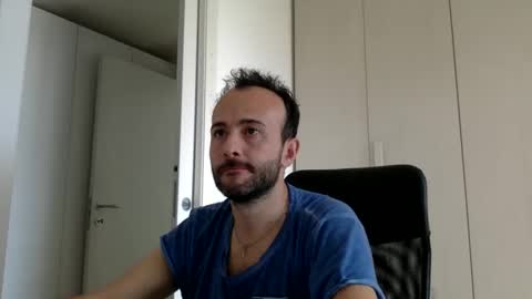 Snapshot of hhombre chatting on 10, 6, 2026 hhombre online show from 10, 6, 2026
