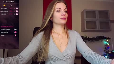 Snapshot of hi_bye_ chatting on 28, 12, 2024 Lina online show from 28, 12, 2024