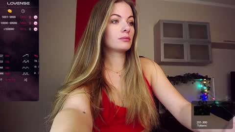 Snapshot of hi_bye_ chatting on 7, 1, 2025 Lina online show from 7, 1, 2025