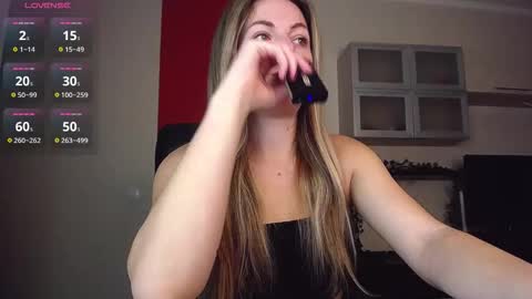 Lina online show from 30, 11, 2025