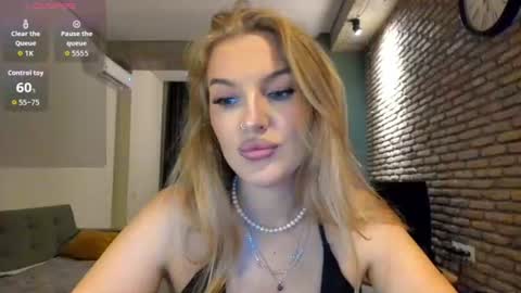 Snapshot of hi_lina chatting on 13, 7, 2026 Hi lina online show from 13, 7, 2026