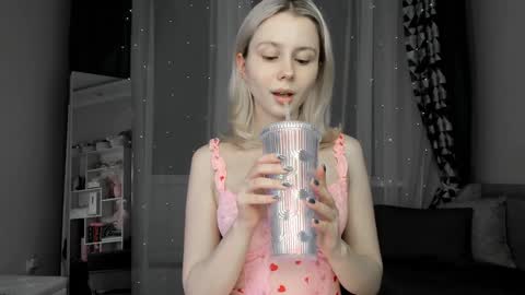 Popsy Risha online show from 1, 12, 2025