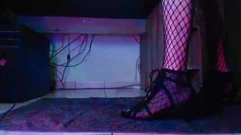 Snapshot of hibo66 chatting on 22, 10, 2025 InMyAss online show from 22, 10, 2025