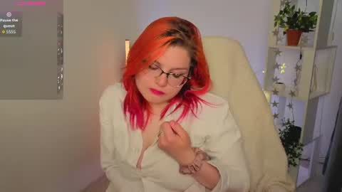 Snapshot of hiddencharmm chatting on 17, 6, 2026 hiddencharmm online show from 17, 6, 2026