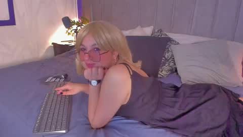 hidori_rem online show from 15, 5, 2026
