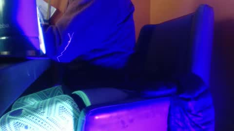 high__five online show from 19, 12, 2025