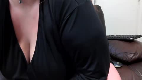 Snapshot of highnesscali37 chatting on 30, 1, 2025 Highnesscali37 online show from 30, 1, 2025