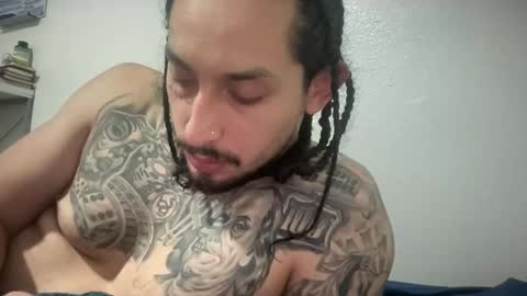 Snapshot of hihello400 chatting on 28, 10, 2025 hihello400 online show from 28, 10, 2025